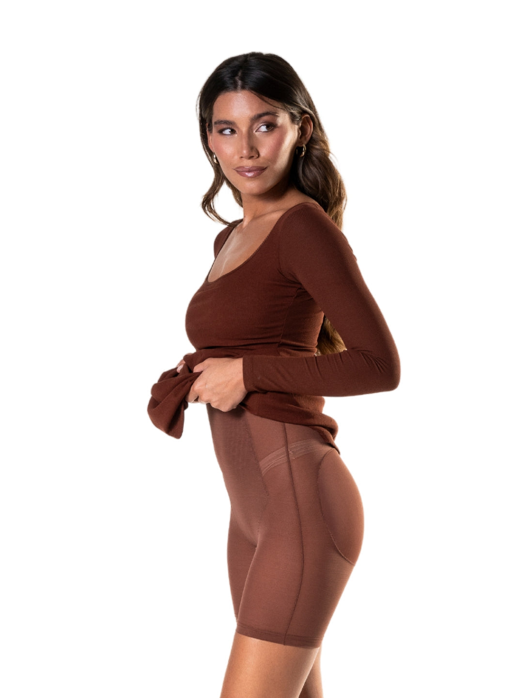 Sukienka z rękawem z modelującym body