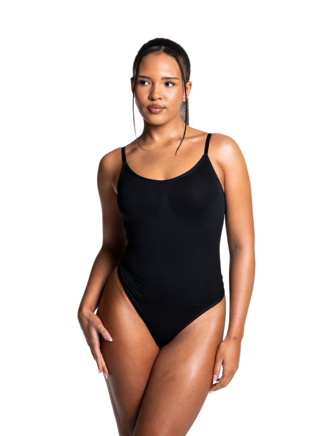 Body Modelujące Typu String z efektem „snatched"