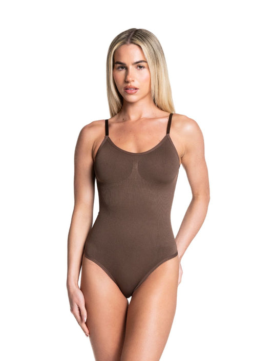 Body Modelujące Typu String z efektem „snatched"