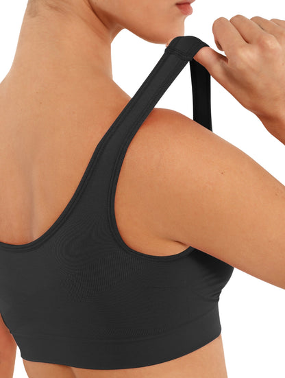 Biustonosz z szerokimi ramiączkami