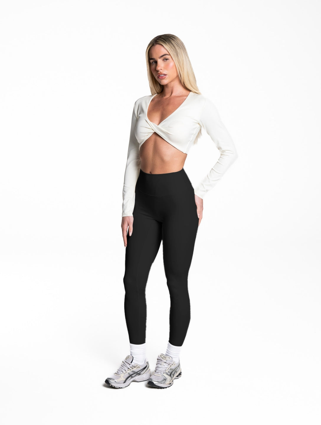 Top z długim rękawem