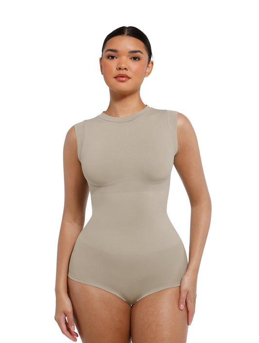 Bodysuit bez rękawów z wysokim dekoltem