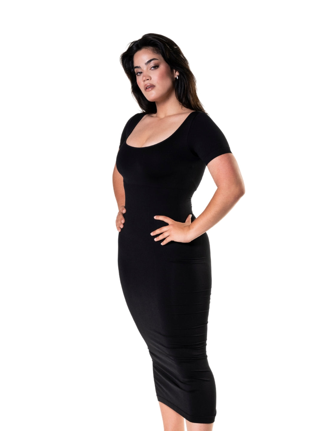 Sukienka Midi Bodycon Shapewear z Krótkimi Rękawami i Rozcięciem