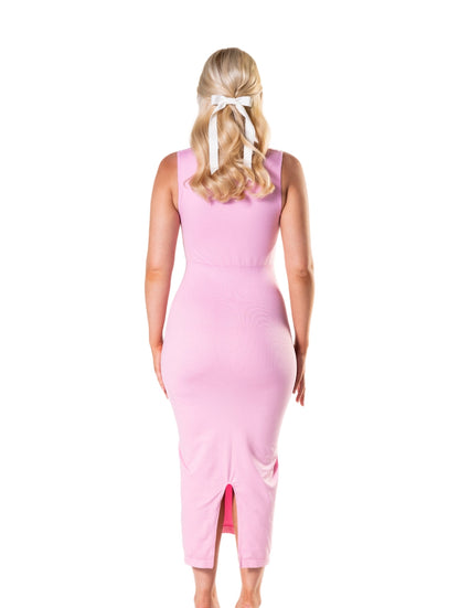 Sukienka kształtująca z kwadratowym dekoltem